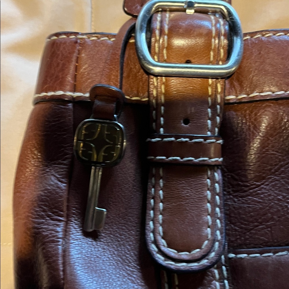 Fossil Brown Leather Shoulder Bag with Buckle Strap Detail - Picture 7 of 7